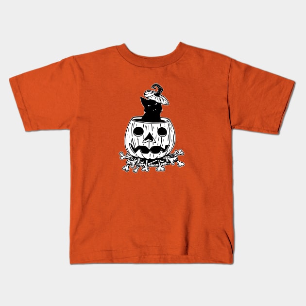 SPOOKY BLACK CAT Kids T-Shirt by TriciaRobinsonIllustration